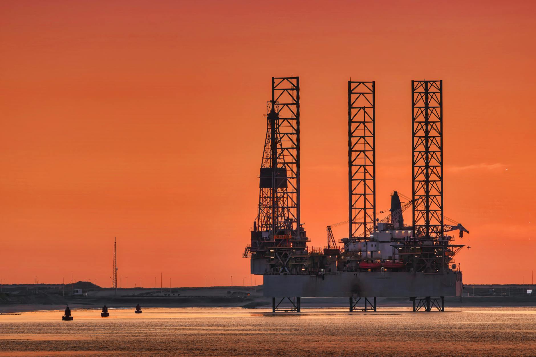 oil rig at sunset