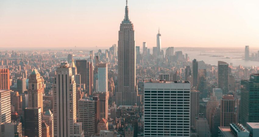 skyline photo of empire state building in new york city