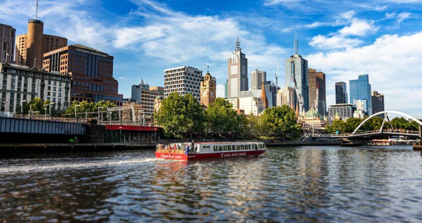 yarra river and melbourne cityscape