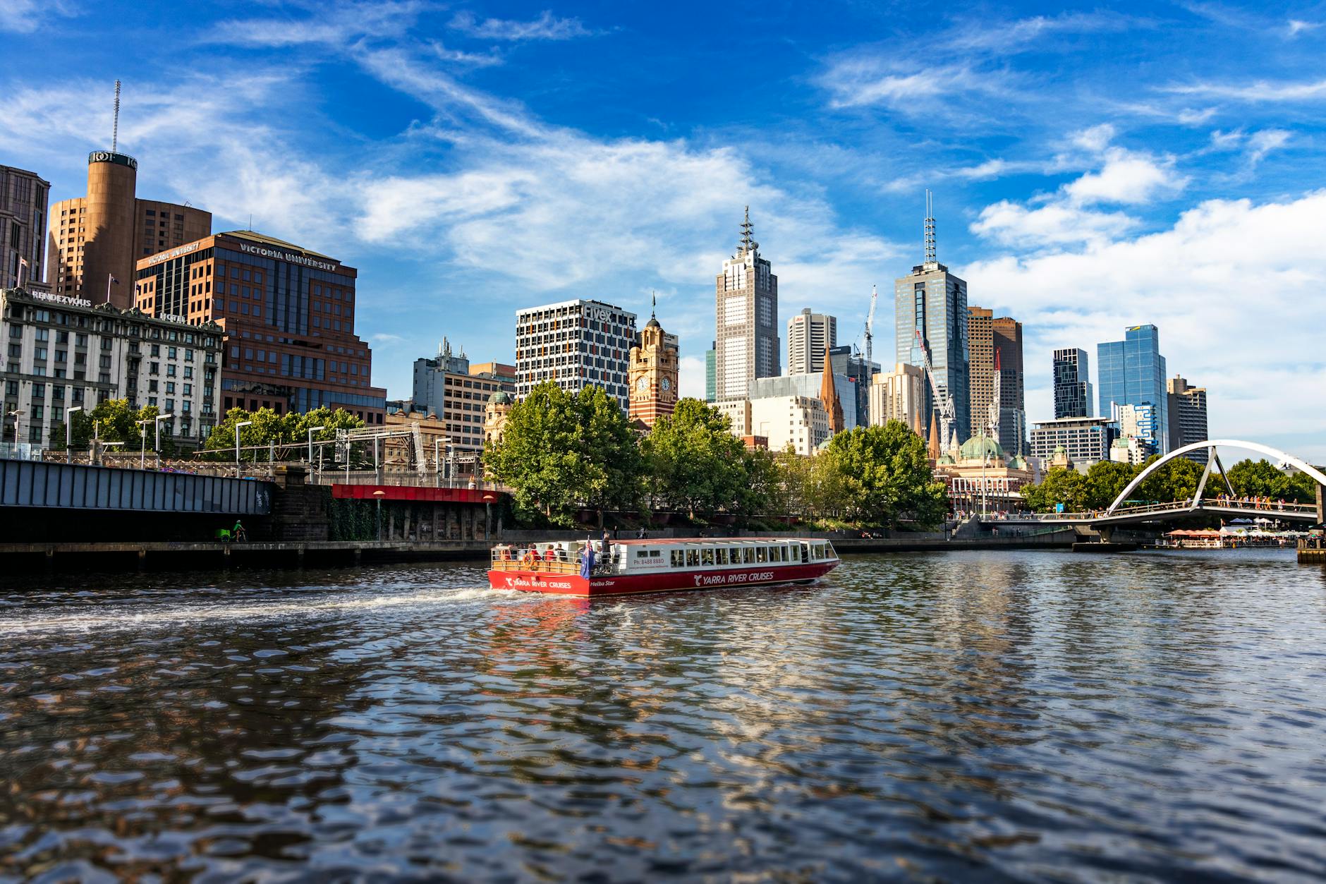 yarra river and melbourne cityscape